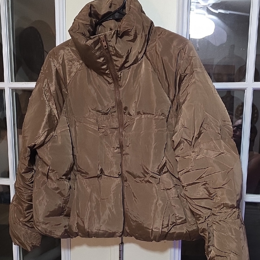 Brown Puffer Jacket with High Collar and Cropped Length